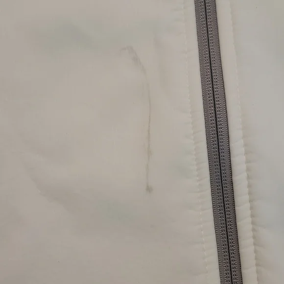 White jacket - Picture 8 of 9